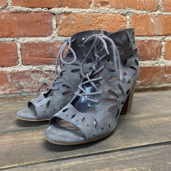 Rampage Vinnie Gray Lace Up Block Heel Sandals Size 9.5 - Picture 1 of 6